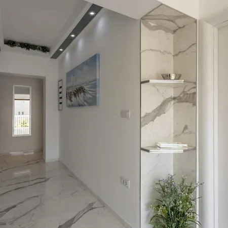 Royal Platinum * Vodice